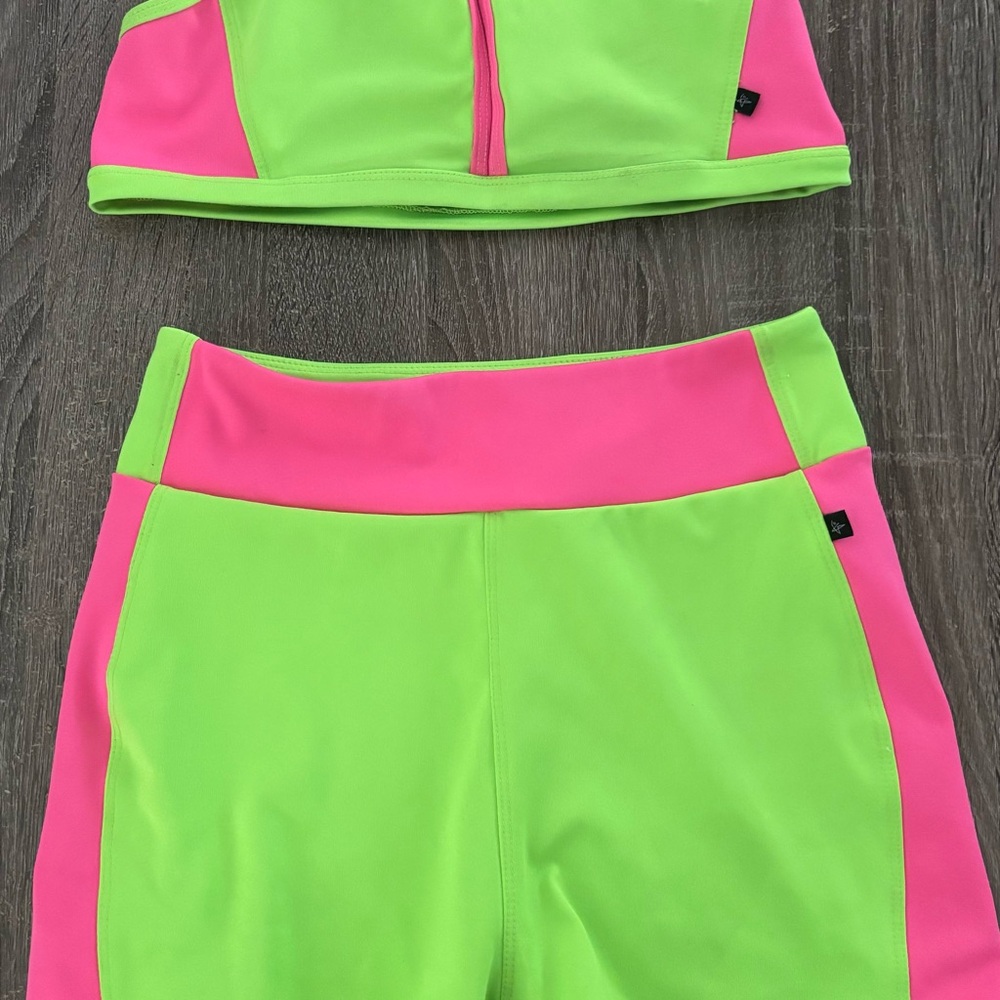 Daroch 2 peice set size teens 14!